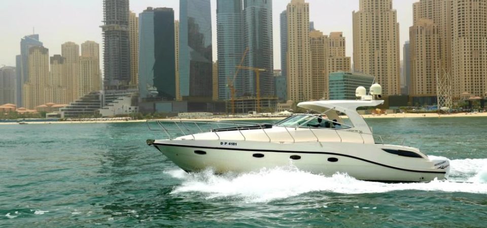 boat for rent Dubai