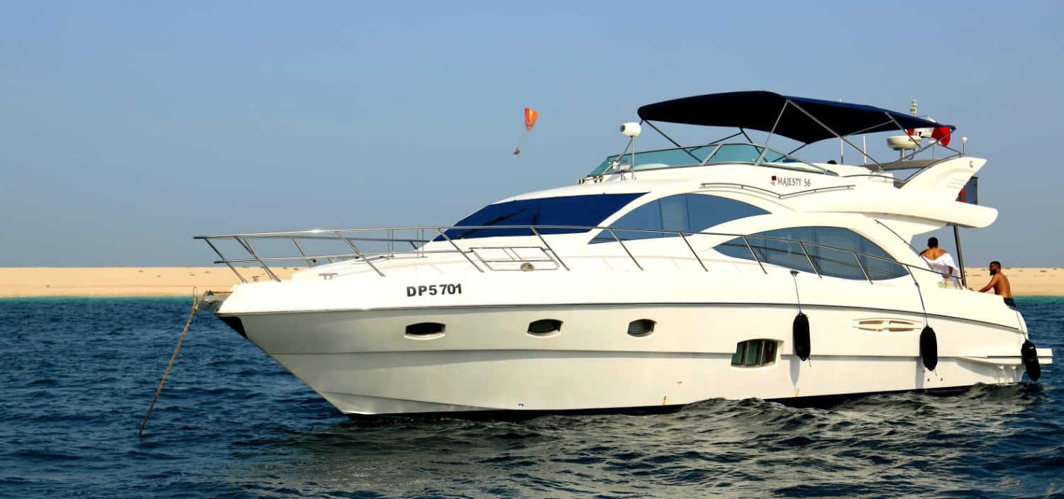 Boat for Rental Dubai Experience the Ultimate Yacht Experience