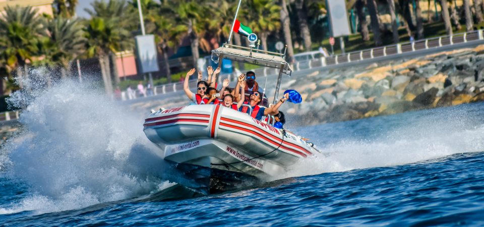 dubai speed boat tour