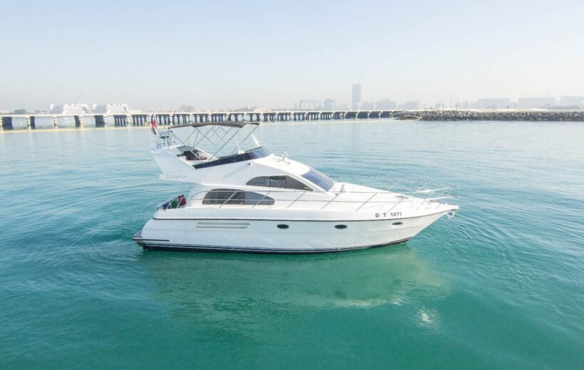 Luxury Yacht Cruising (43Ft-48Ft)