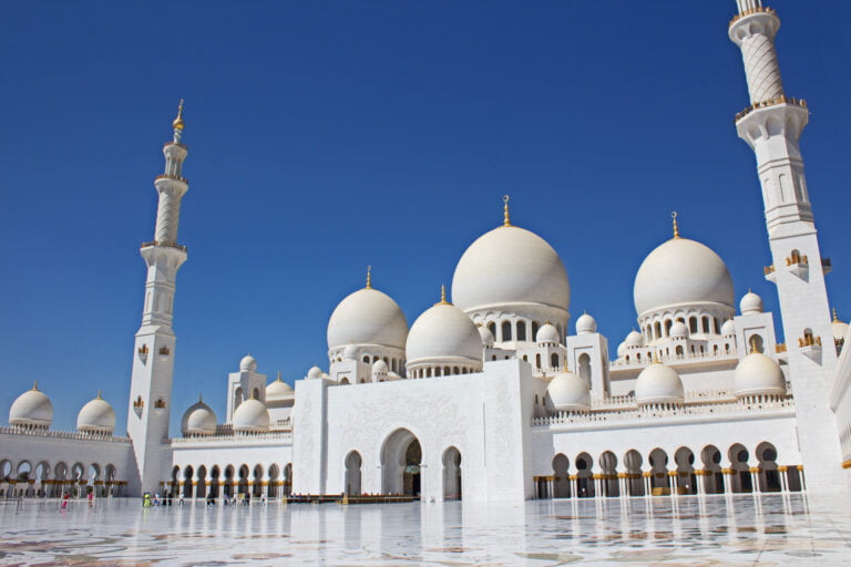 Sheikh-Zayed-Grand-Mosque