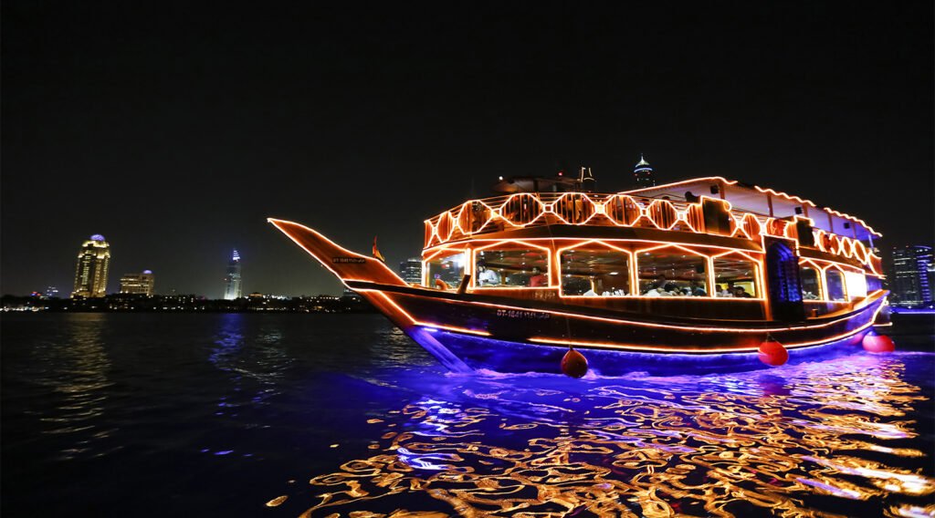 dubai-dhow-cruise